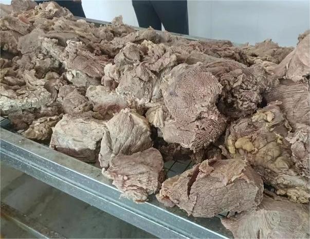 供應巴基斯坦進口熟牛肉（七八成熟，去骨去內(nèi)臟，可鹵可醬可定制）